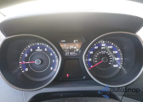 2016 Hyundai Elantra Se z USA, uszkodzony, nr VIN 5NPDH4AE4GH657120